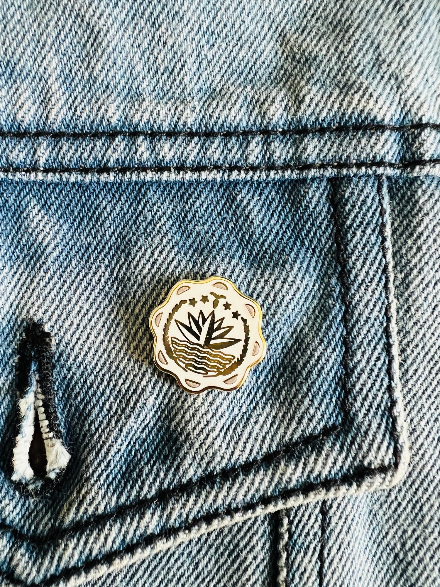 Metal Pins
